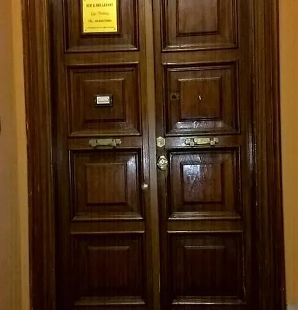 Gigi Guest house 2*