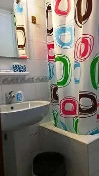 Gigi Guest house 2*