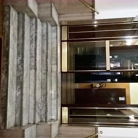 Gigi Guest house 2*