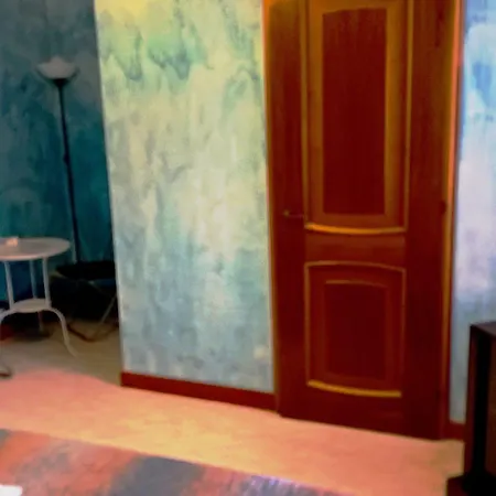 Gigi Guest house 2*