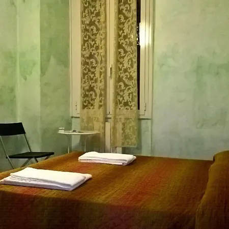 Gigi Guest house 2*